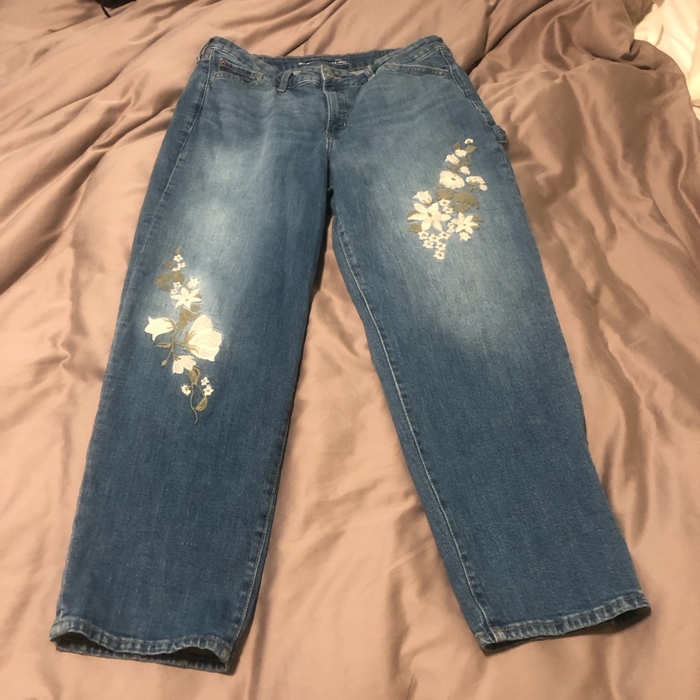 Old Navy Blue Denim Boyfriend Jeans with Cream Floral Embroidery